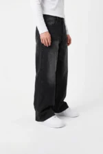 Vintage Wash Wide-Leg Denim - Image 3